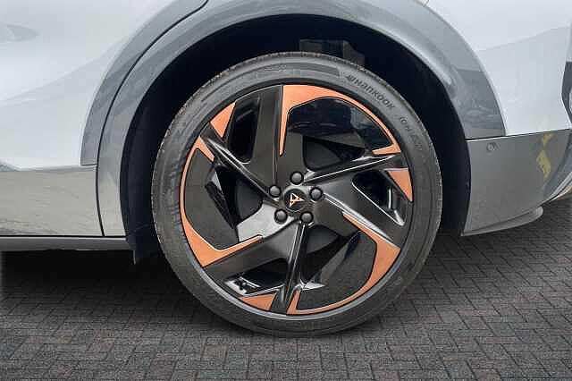 CUPRA Tavascan