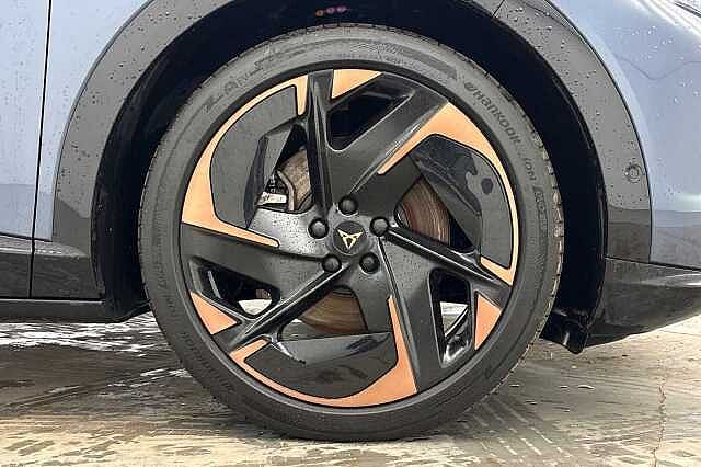 CUPRA Tavascan