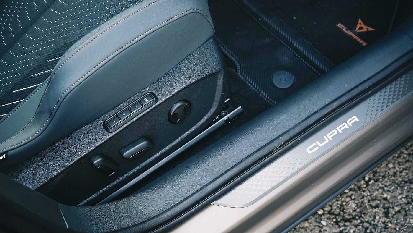 Cupra Formentor Estate Special Editions 1.5 eHybrid 272 VZ First Edition 5dr DSG