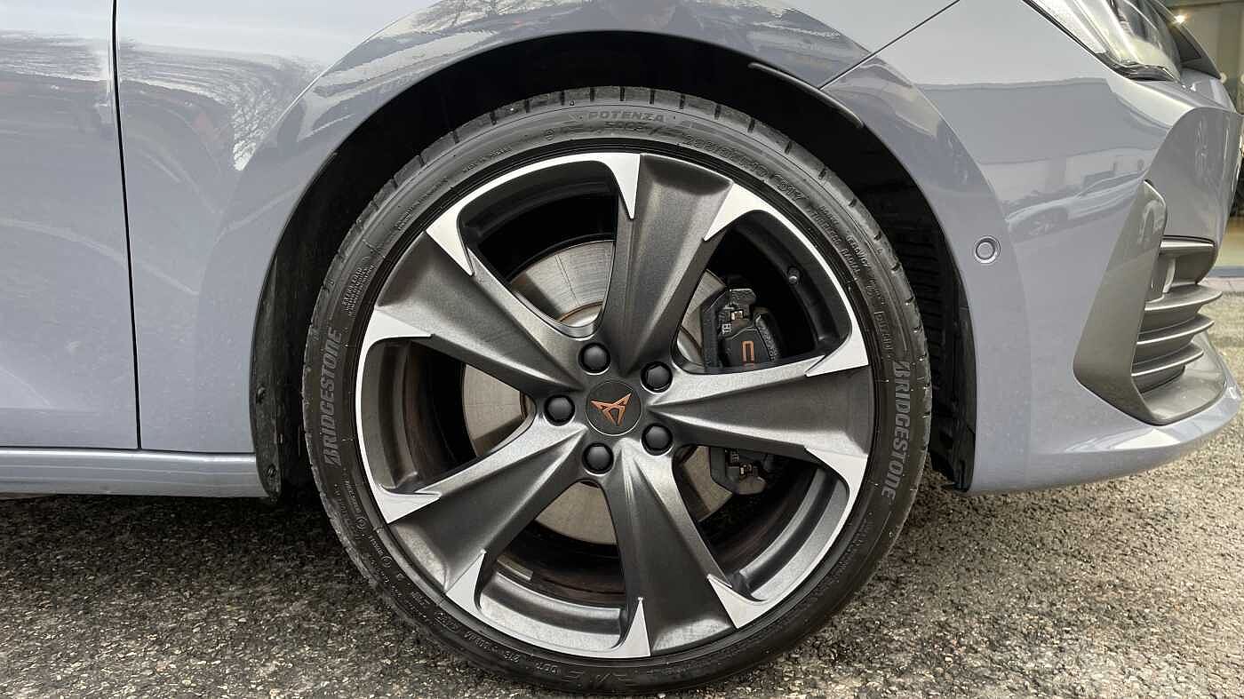 Cupra Leon NF VZ2 1.4 e-HYBRID 245PS AFV 6 Speed DSG