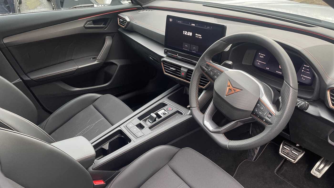 Cupra Formentor VZ1 eHybrid AFV 245PS 6 Speed DSG 5Dr