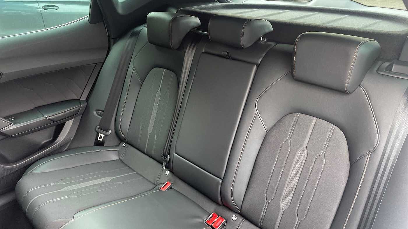Cupra Formentor VZ1 eHybrid AFV 245PS 6 Speed DSG 5Dr