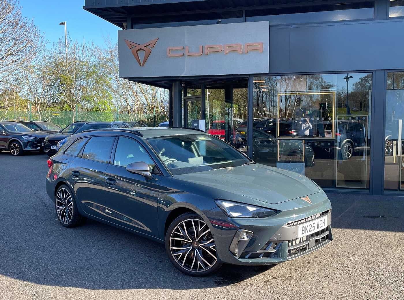 Cupra Leon NF 1.5 e-HYBRID (272ps) VZ2 DSG