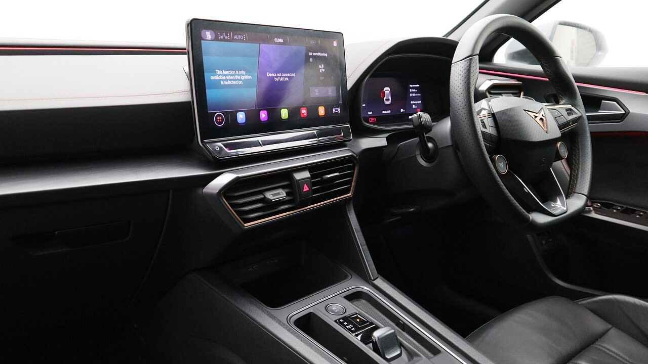 Cupra Formentor VZ2 eHybrid AFV 245PS 6 Speed DSG 5Dr