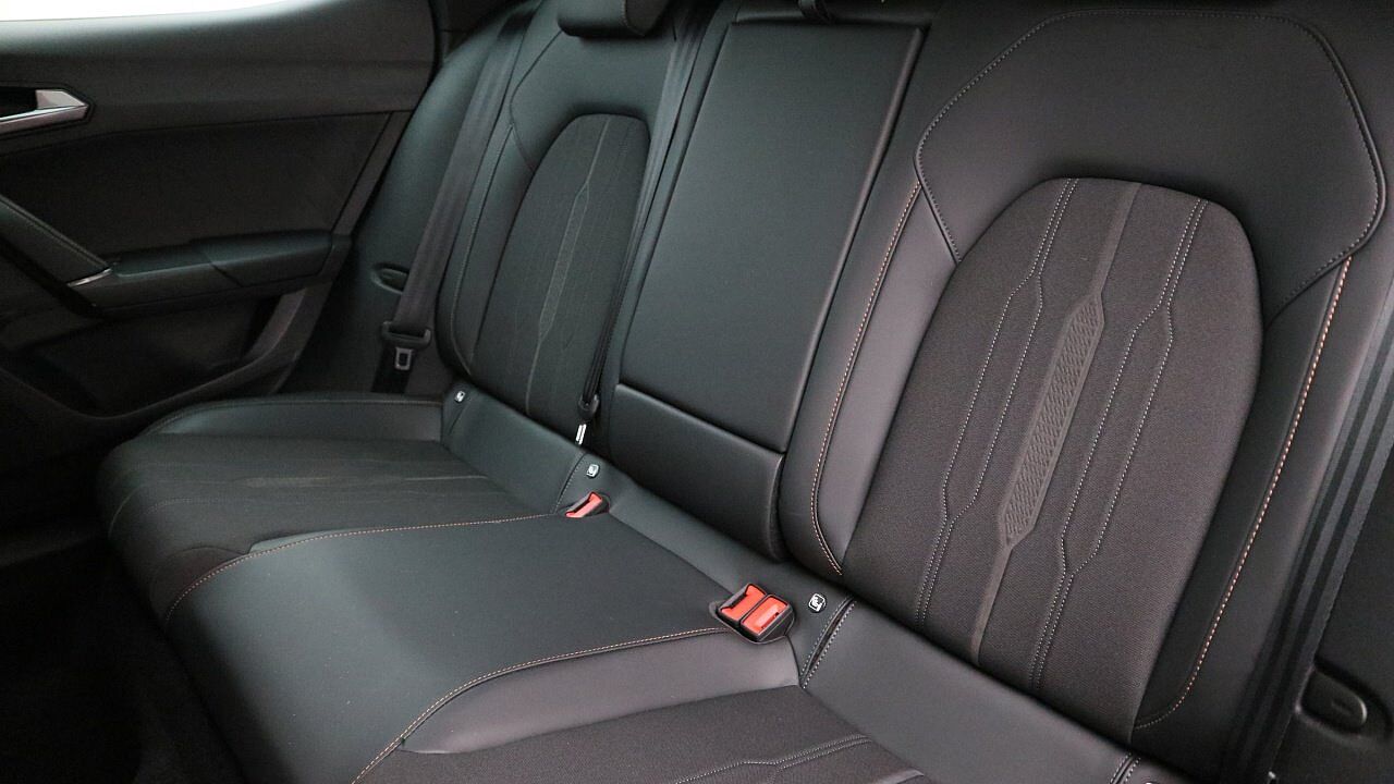 Cupra Leon NF VZ2 1.4 e-HYBRID 245PS AFV 6 Speed DSG