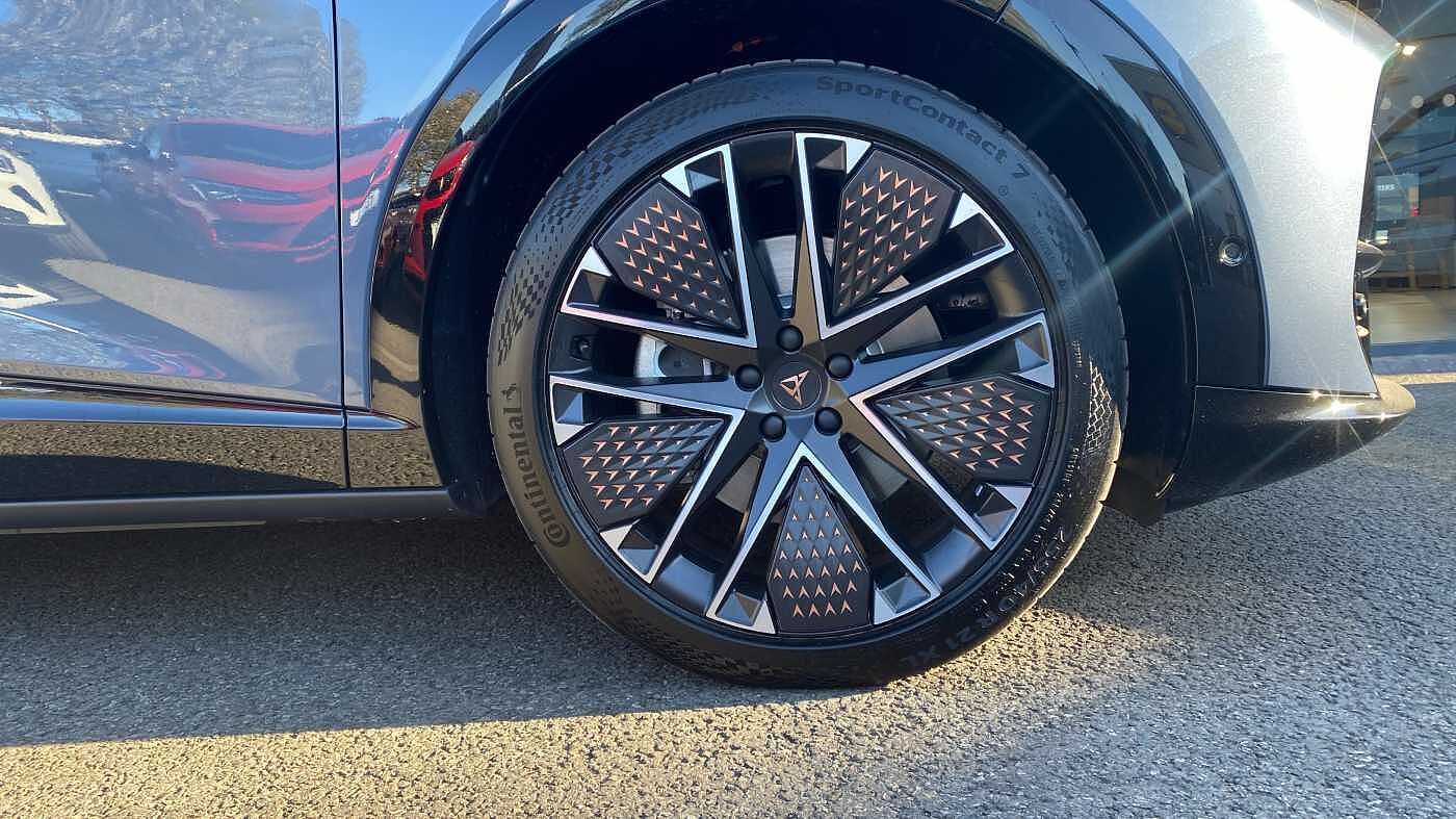 Cupra Tavascan Estate 250kW VZ2 77kWh AWD 5dr Auto