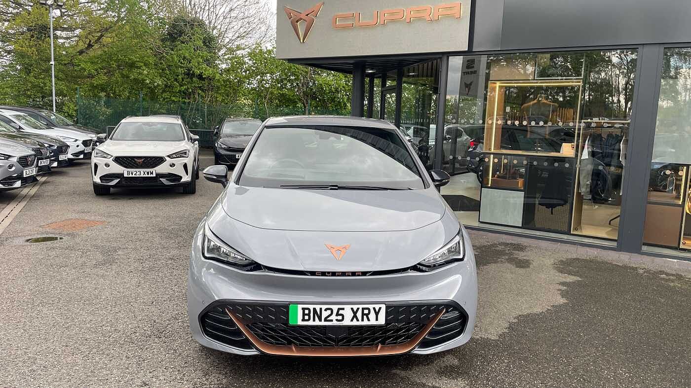 Cupra Born V3 e-Boost Auto (230ps)