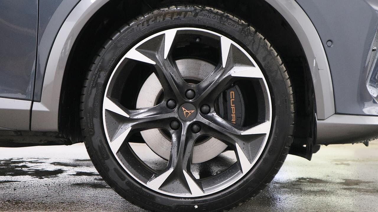 Cupra Formentor VZ2 eHybrid AFV 245PS 6 Speed DSG 5Dr