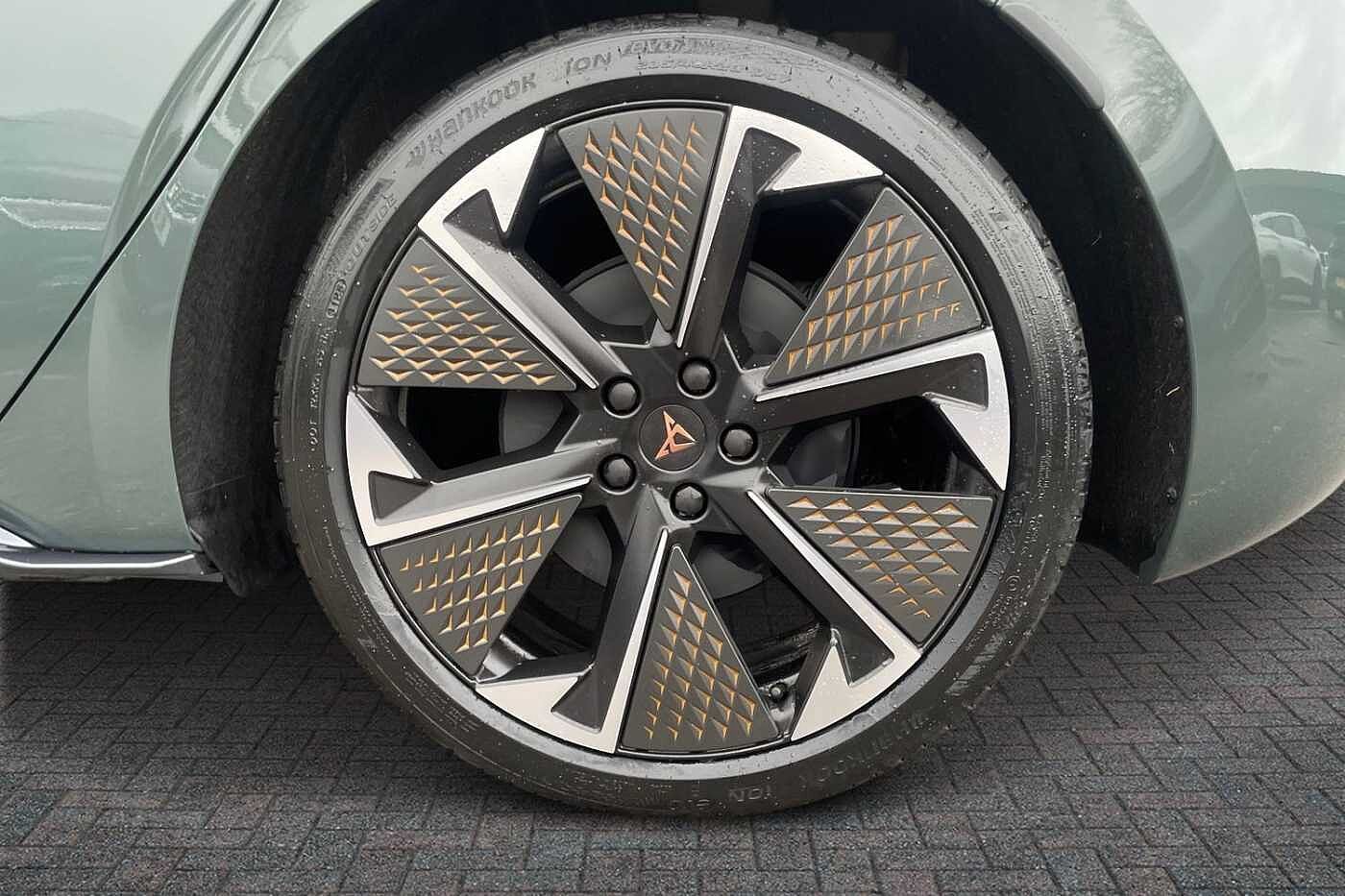 CUPRA Born