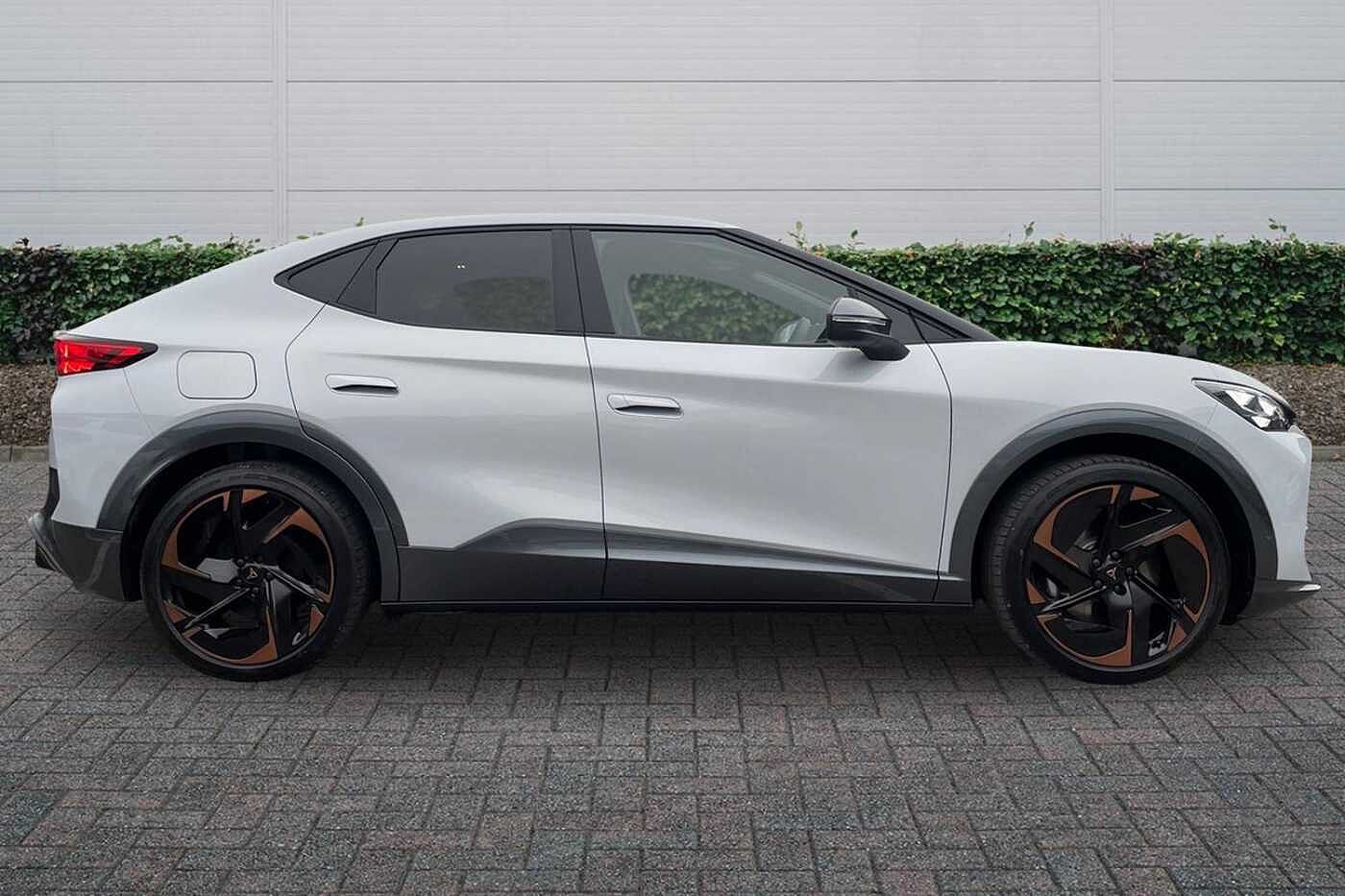 CUPRA Tavascan