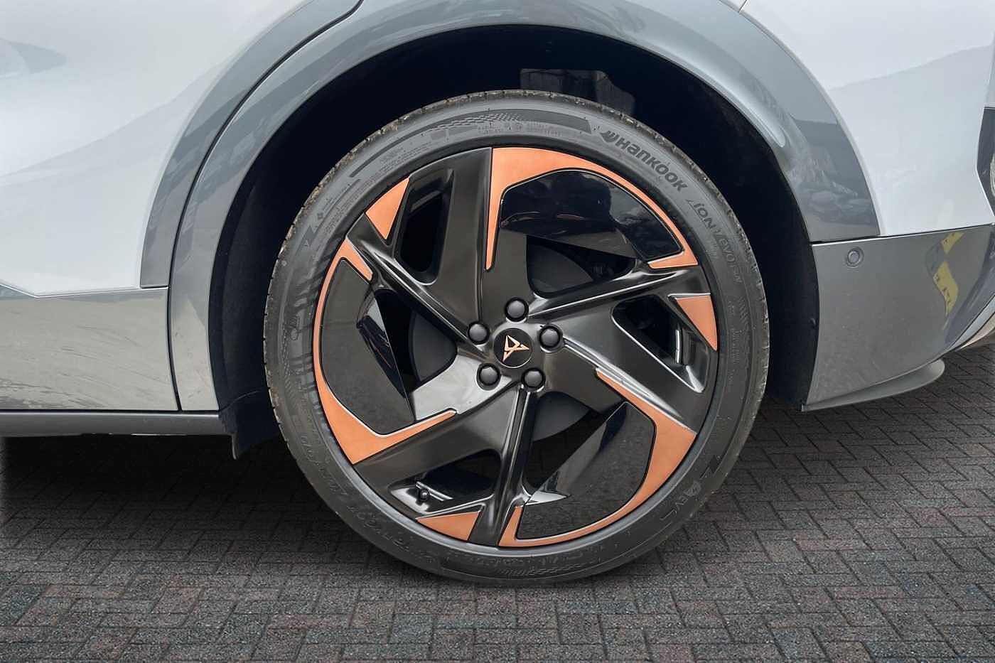 CUPRA Tavascan