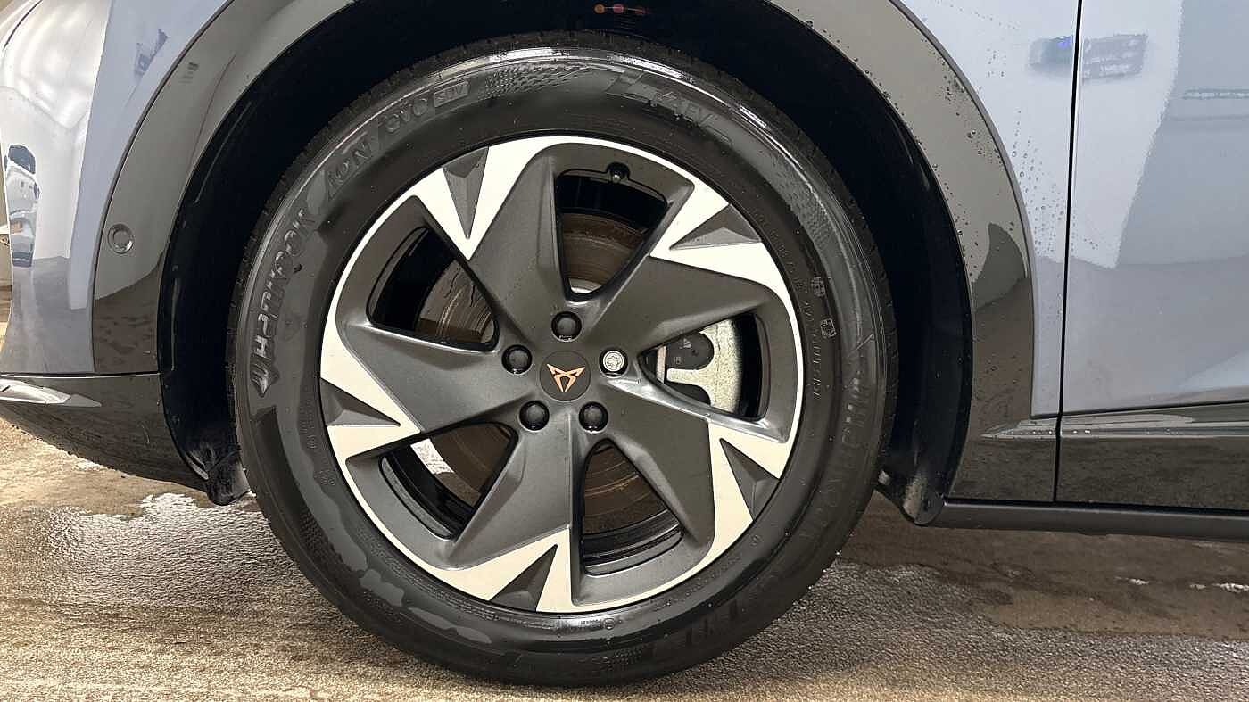 CUPRA Tavascan